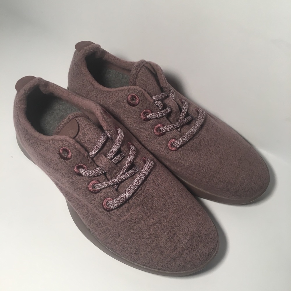 Allbirds Plum women’s wool runner sneakers $95 - Picture 4 of 8